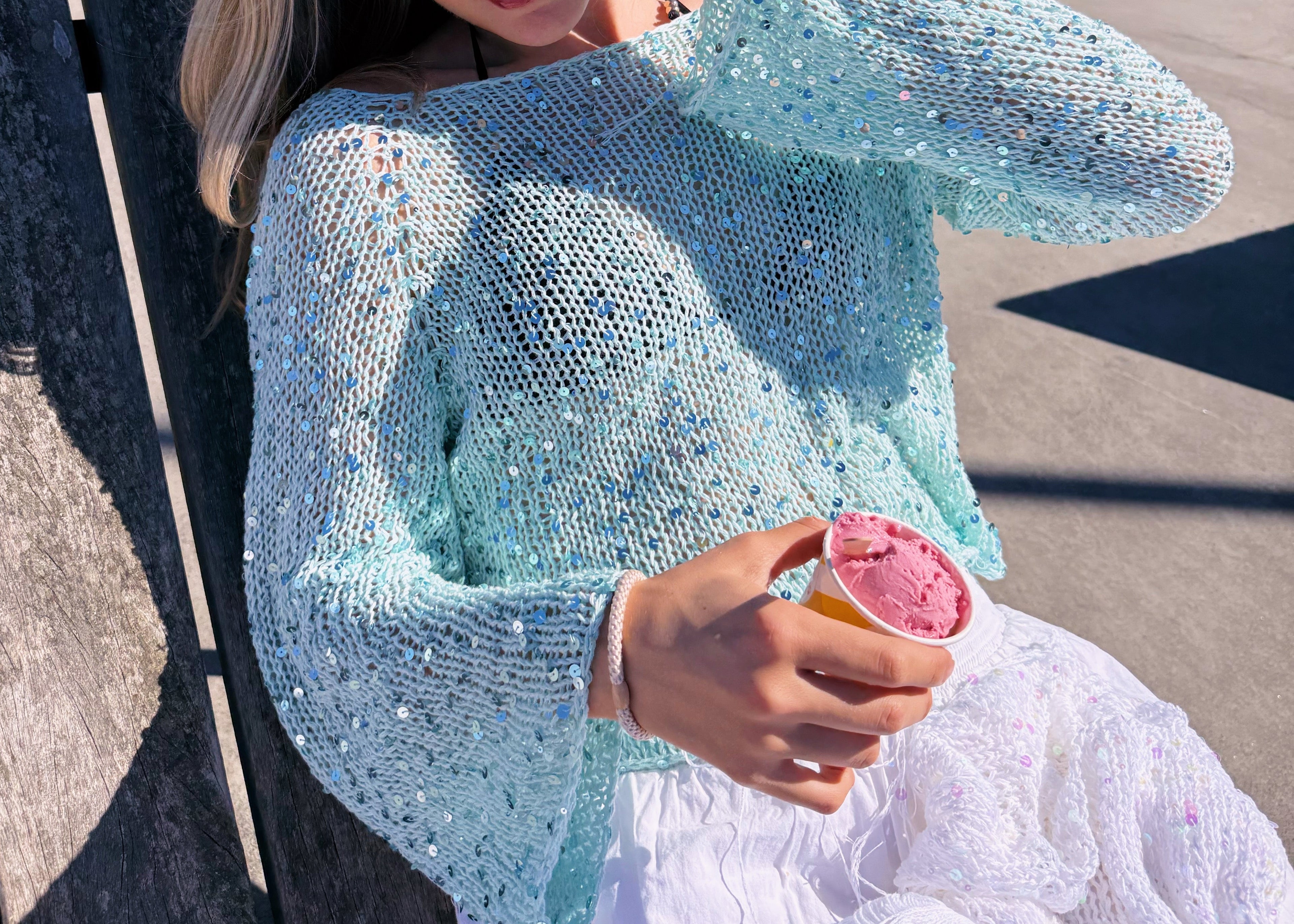 Midnight sun sweater